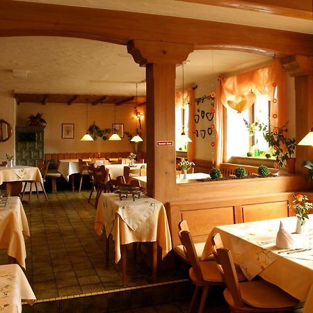 Hotel Gasthaus Roessle Friburgo de Brisgovia Exterior foto