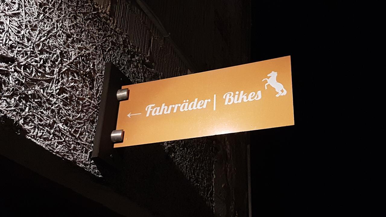 Hotel Gasthaus Roessle Friburgo de Brisgovia Exterior foto